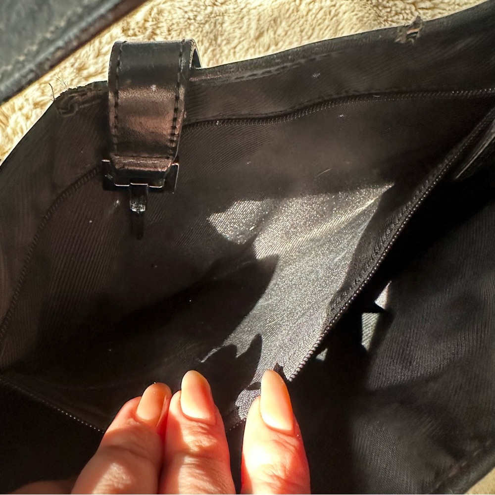 Project Bag: Gucci Tom Ford Jackie Black Monogram Shoulder Bag - Picture 11 of 13